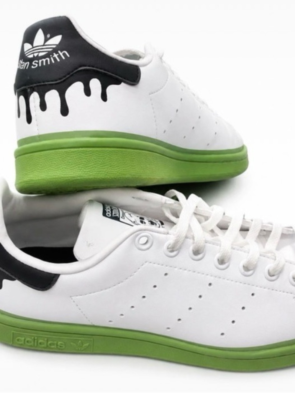 adidas “paint drip” White Leather Sneakers with Green Midsoles and Black Heel